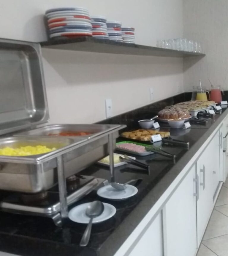 Pousada Mae de Deus Cachoeira Paulista 4 768x860